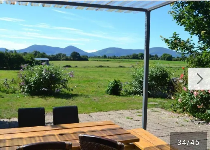 아파트 Annaswood Self Catering Ballylooby